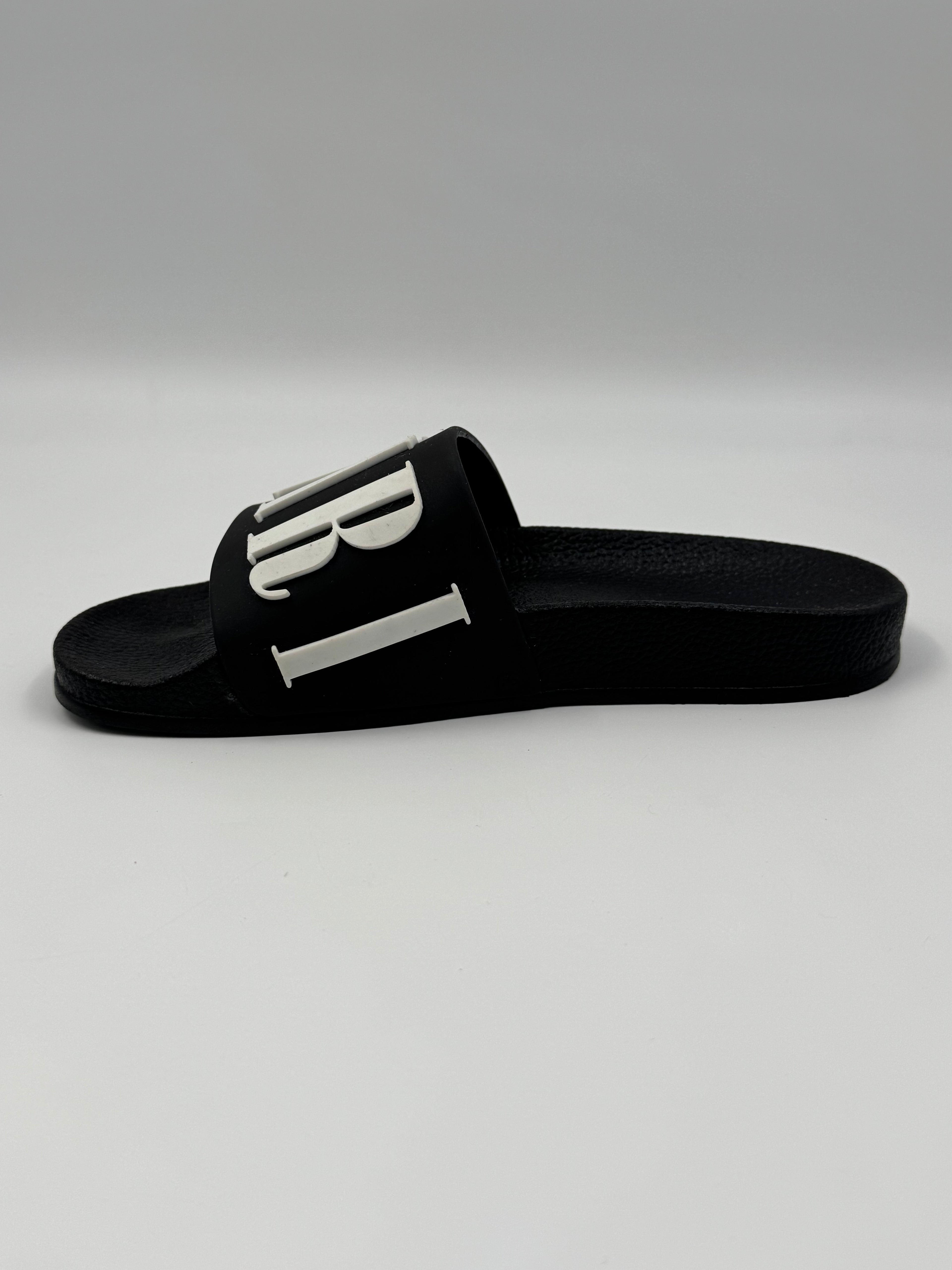 Claquette Amiri
