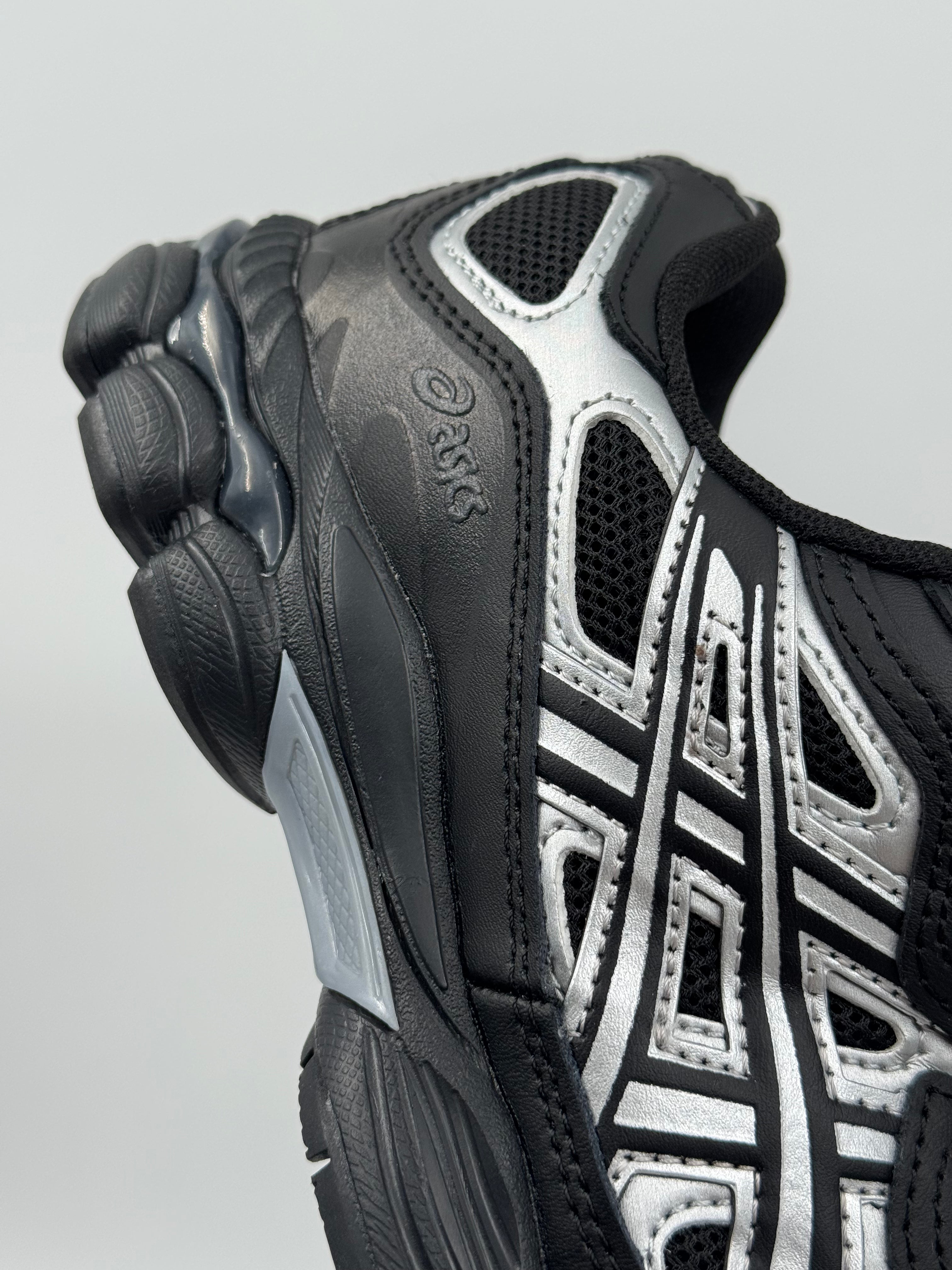 Asics Gel Kayano NYC