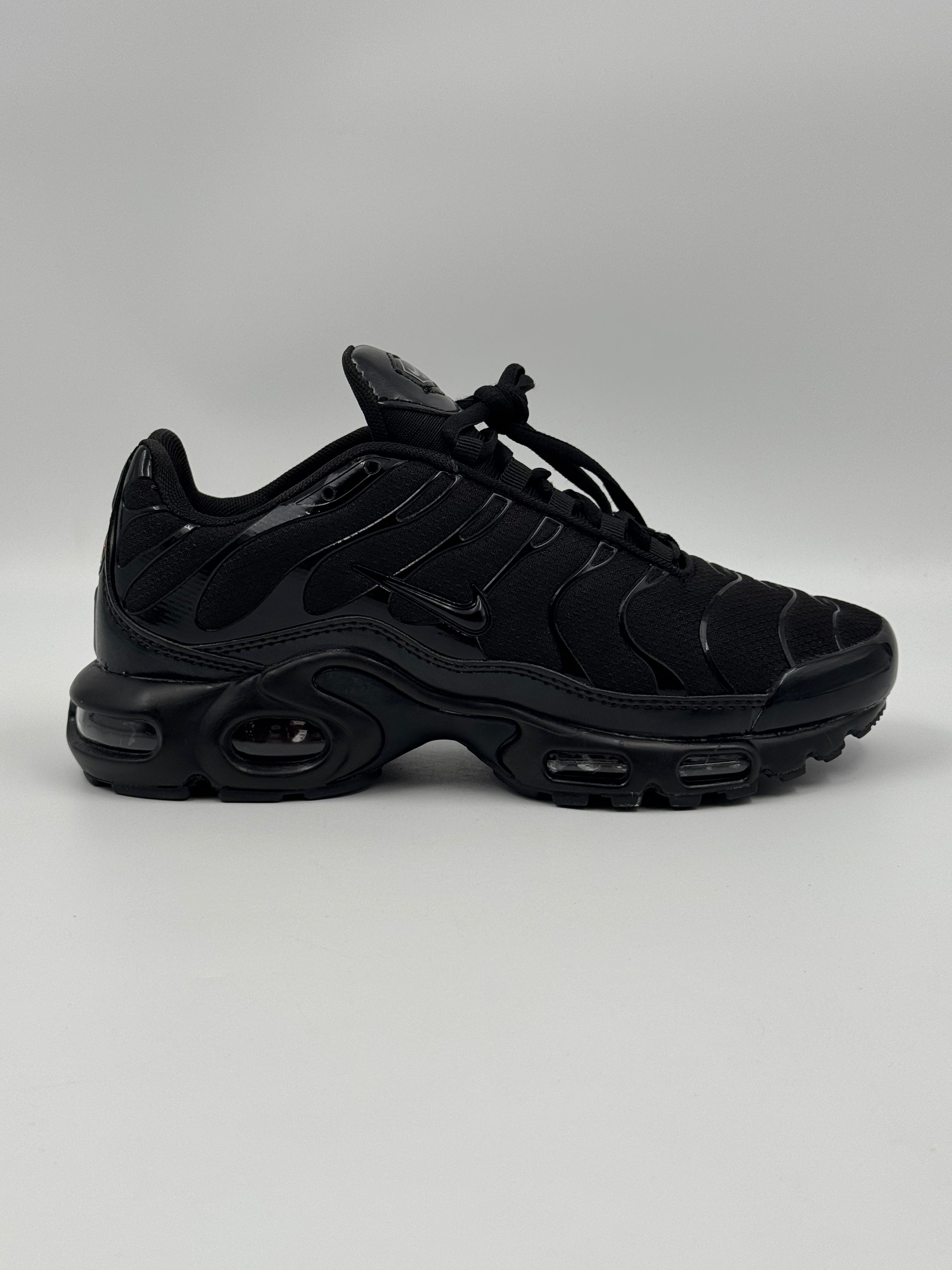 Nike Air Max Plus (TN) Triple Black