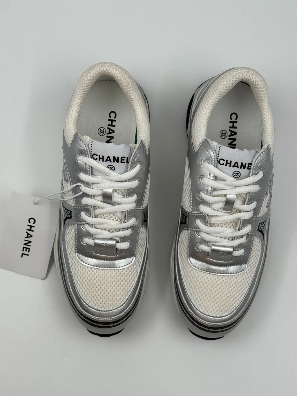 Chanel Runner